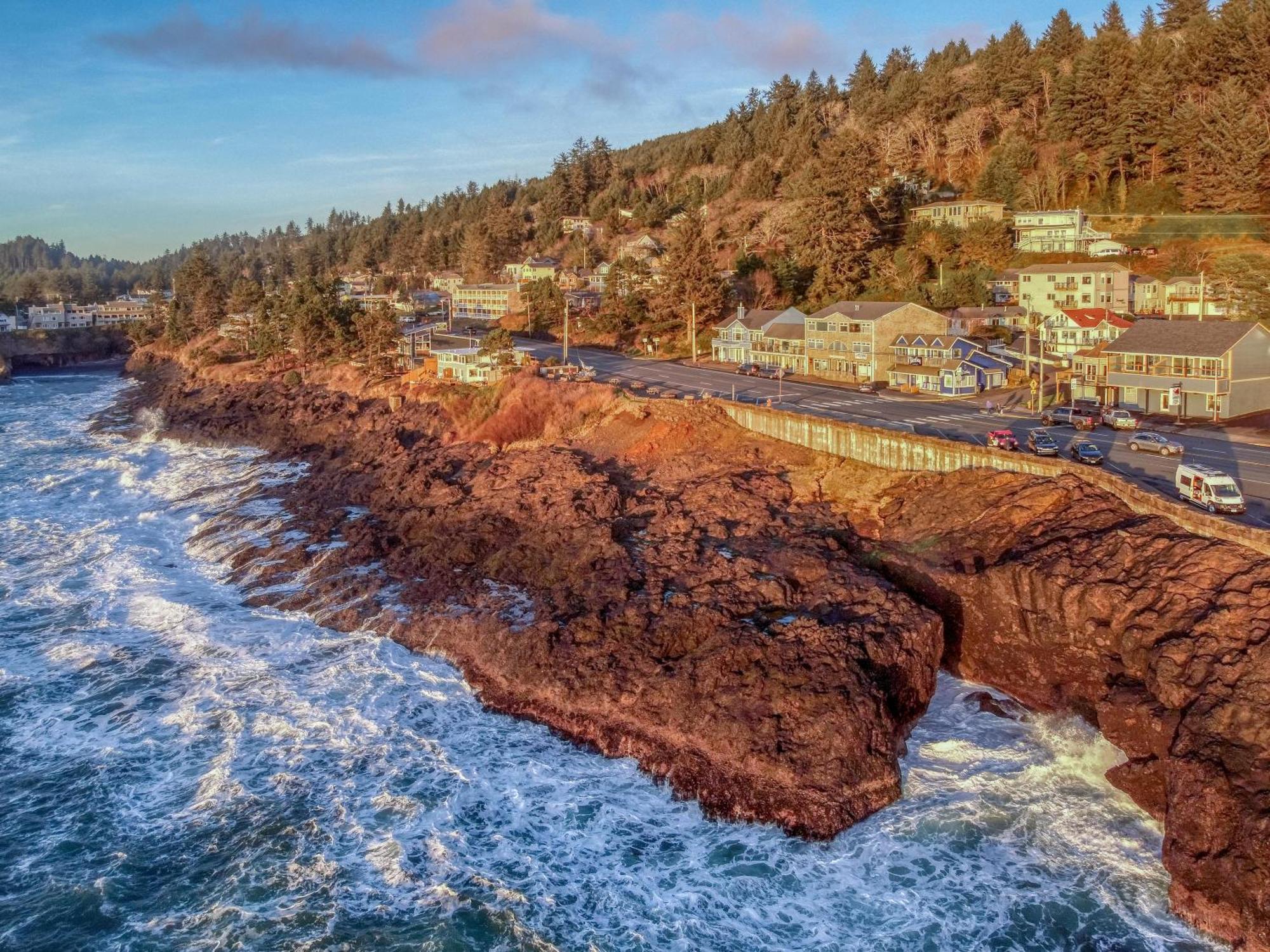 Whale's Paradise Depoe Bay Bagian luar foto